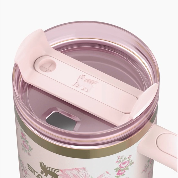 🎉sale🎉NIB Stanley x LoveShackFancy Rosa Beaux holiday 40 oz pink tumbler - Picture 4 of 7